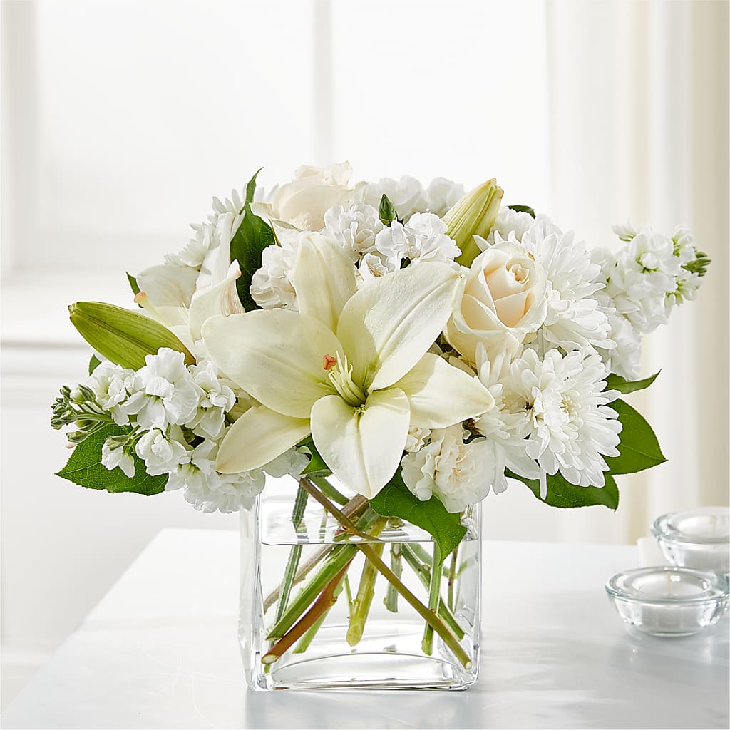 Gentle Breeze Bouquet – Flowers By Pj Inc, Tuckerton NJ