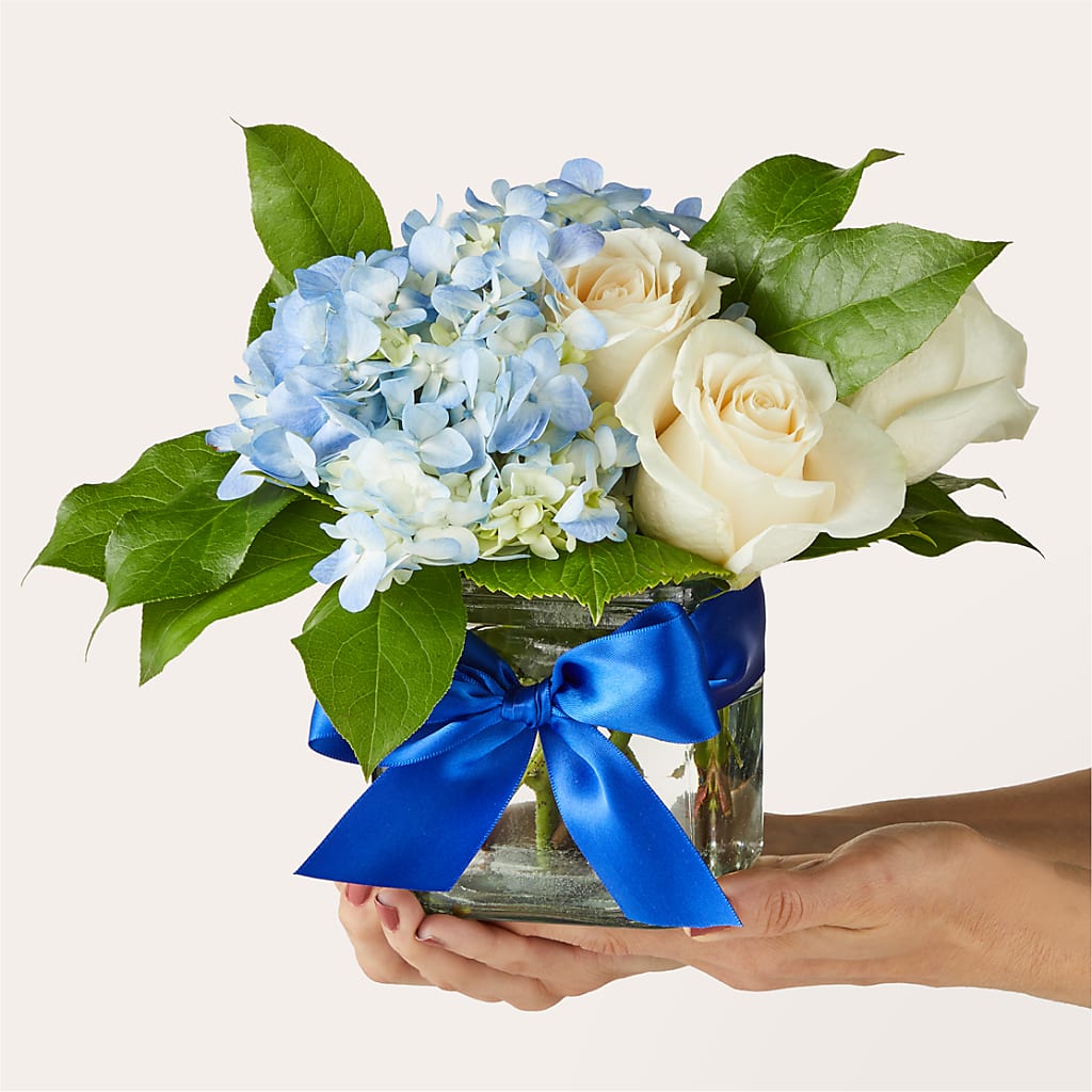 Sky Blue Delight Bouquet –  Flowers By Pj Inc, Tuckerton NJ