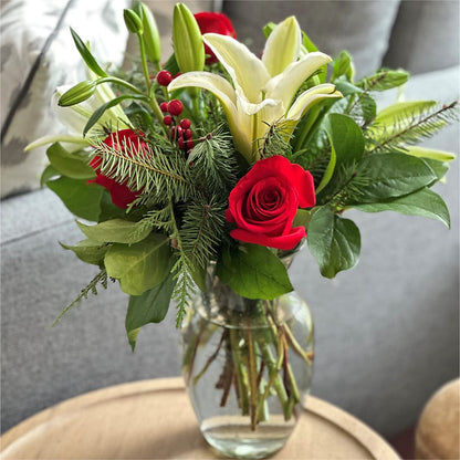 Sparkling Snowflakes Bouquet –  Flowers By Pj Inc, Tuckerton NJ