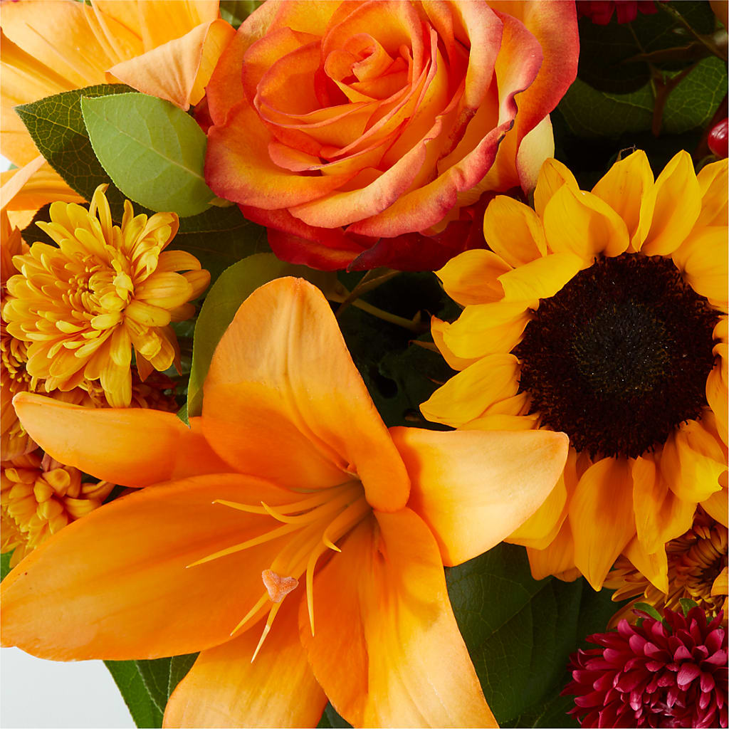 Grateful Centerpiece –  Flowers By Pj Inc, Tuckerton NJ