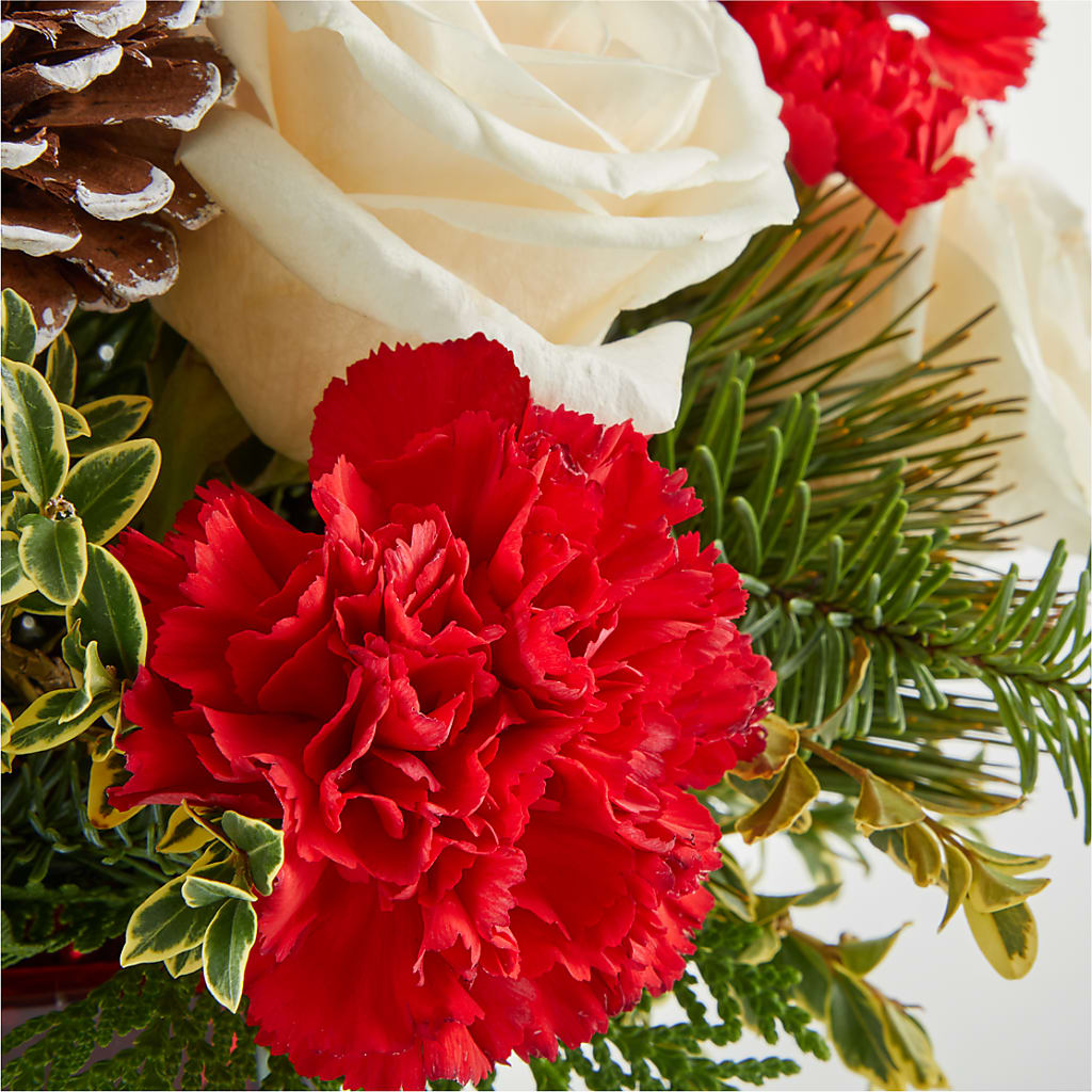 Christmas Market Bouquet –  Flowers By Pj Inc, Tuckerton NJ