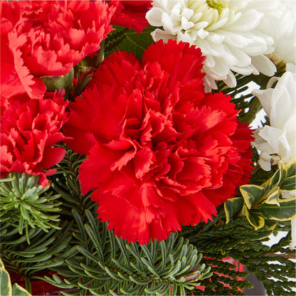 Christmas Market Bouquet –  Flowers By Pj Inc, Tuckerton NJ