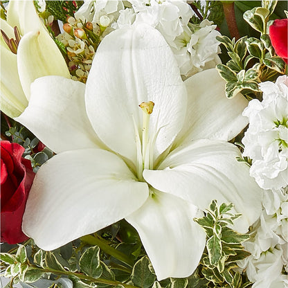 Twinkle Lights Bouquet –  Flowers By Pj Inc, Tuckerton NJ